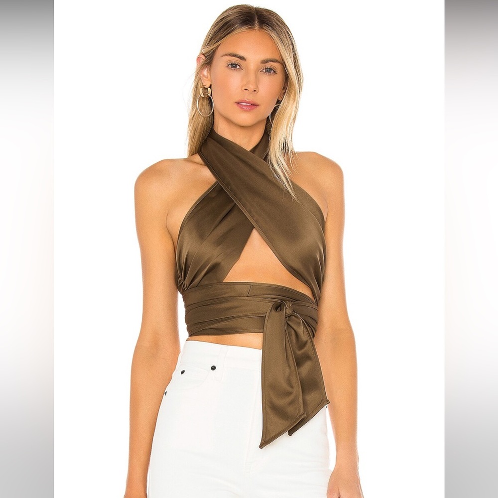 Top 532 in Taupe size small. BRAND NEW with tags